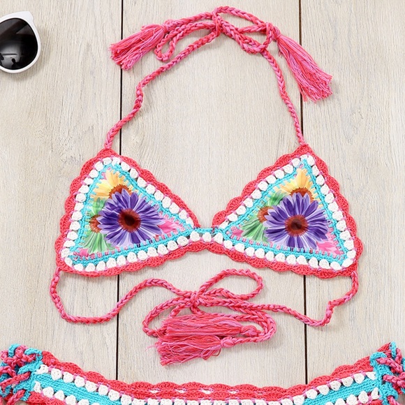 Last 1Hippie Hooray Boho Floral Crochet Bikini - Picture 4 of 7